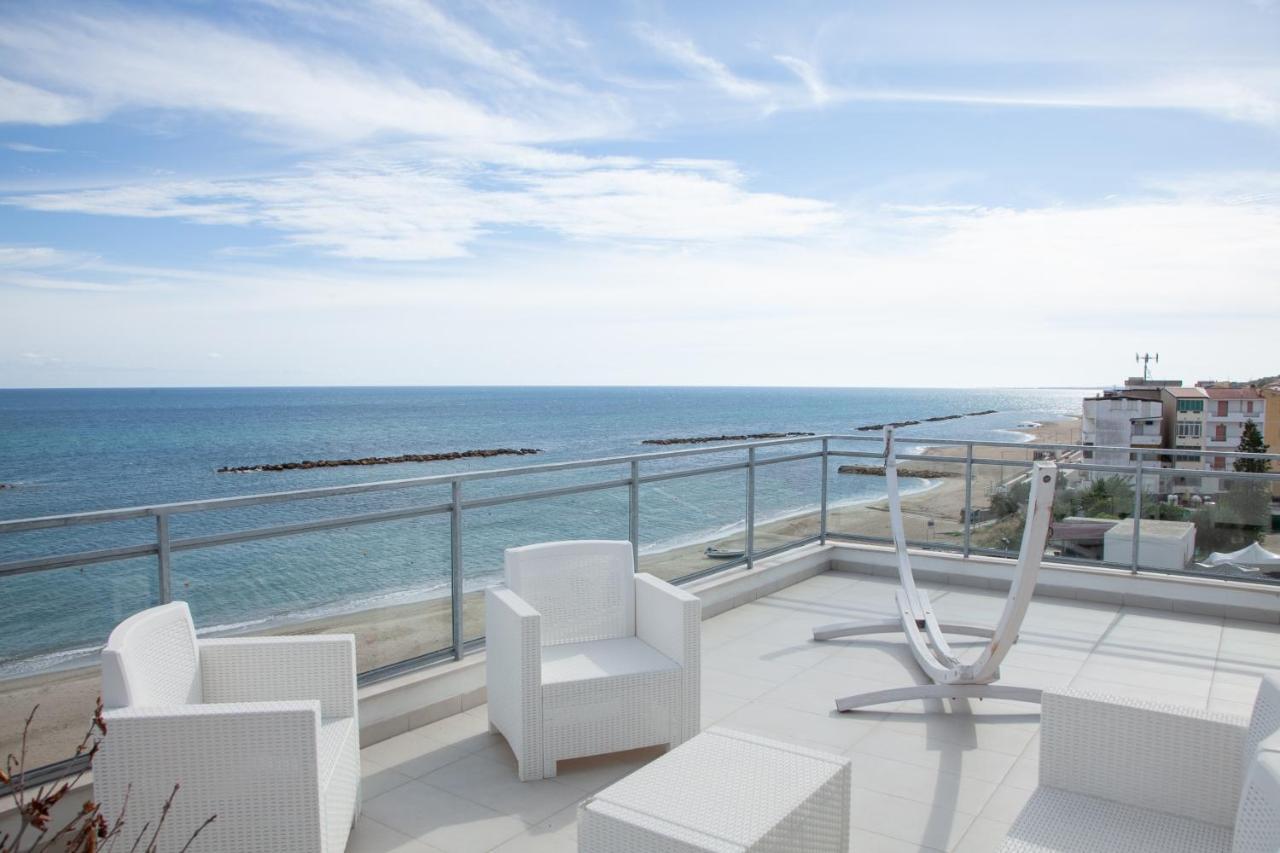 Hotel Dolce Stella Torre Melissa 外观 照片