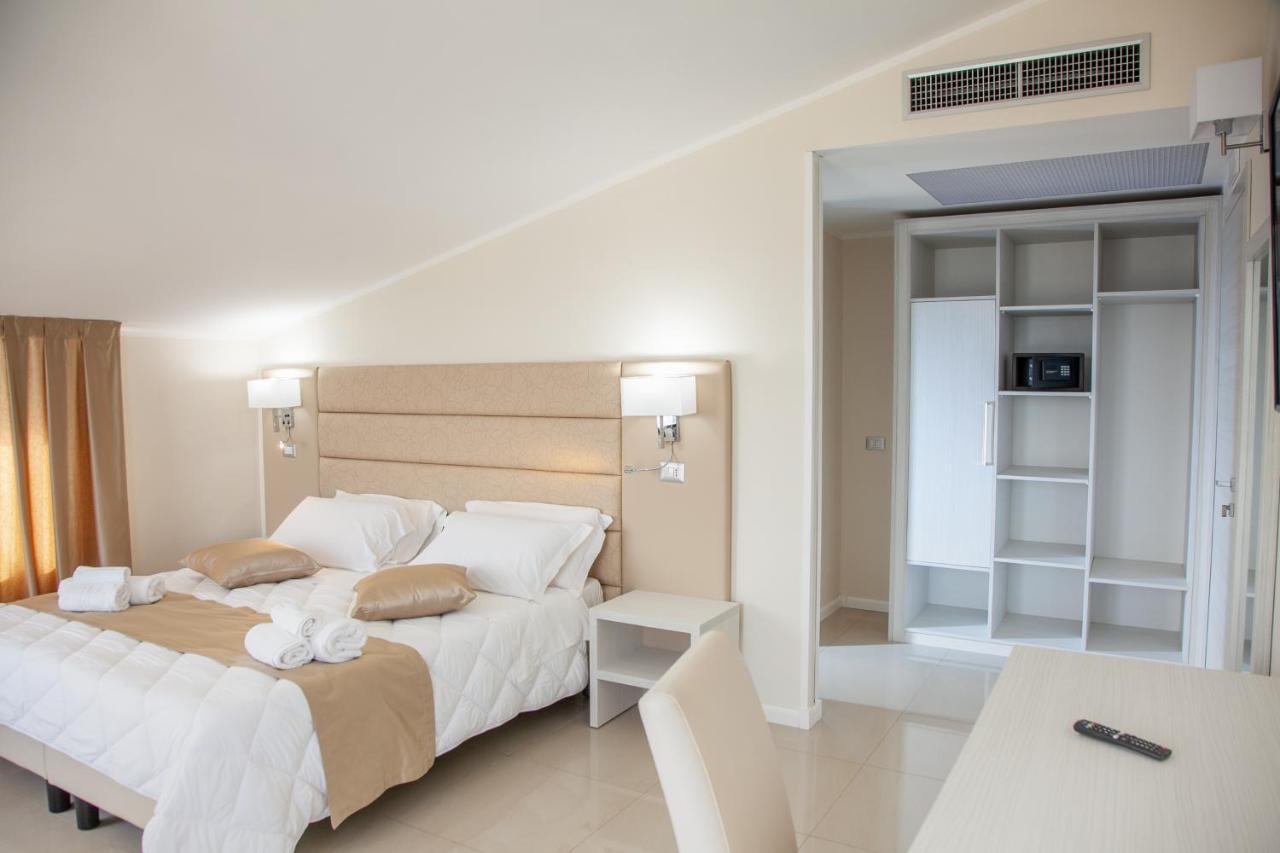 Hotel Dolce Stella Torre Melissa 外观 照片