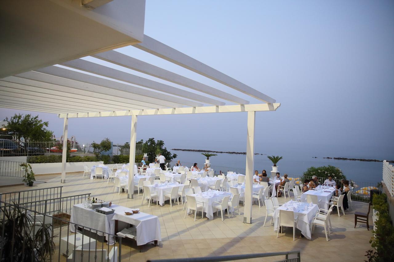 Hotel Dolce Stella Torre Melissa 外观 照片